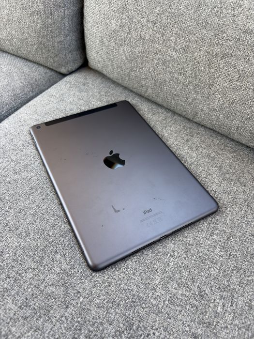 Ipad 8-ма Генерация, 32GB wifi + cellular
