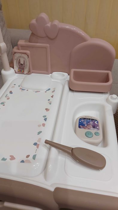 Интерактивен куб.Детски център и столче с бебе ,