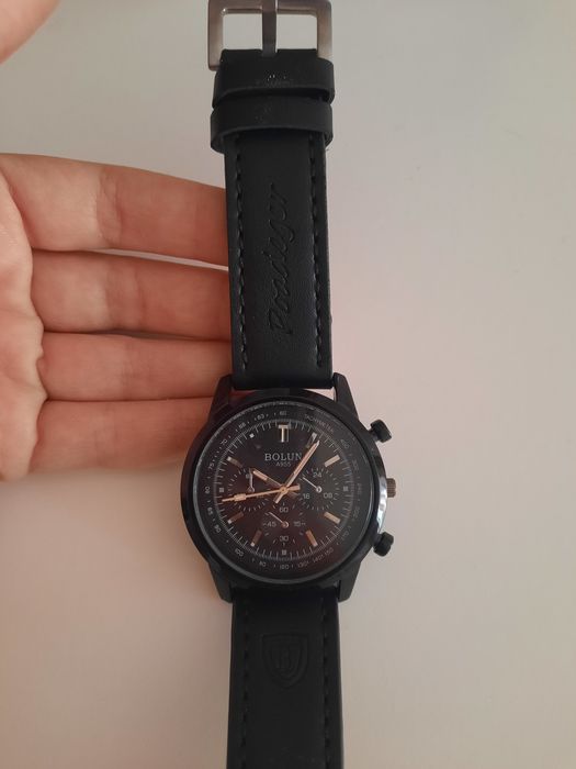 Часы мужские,наручные