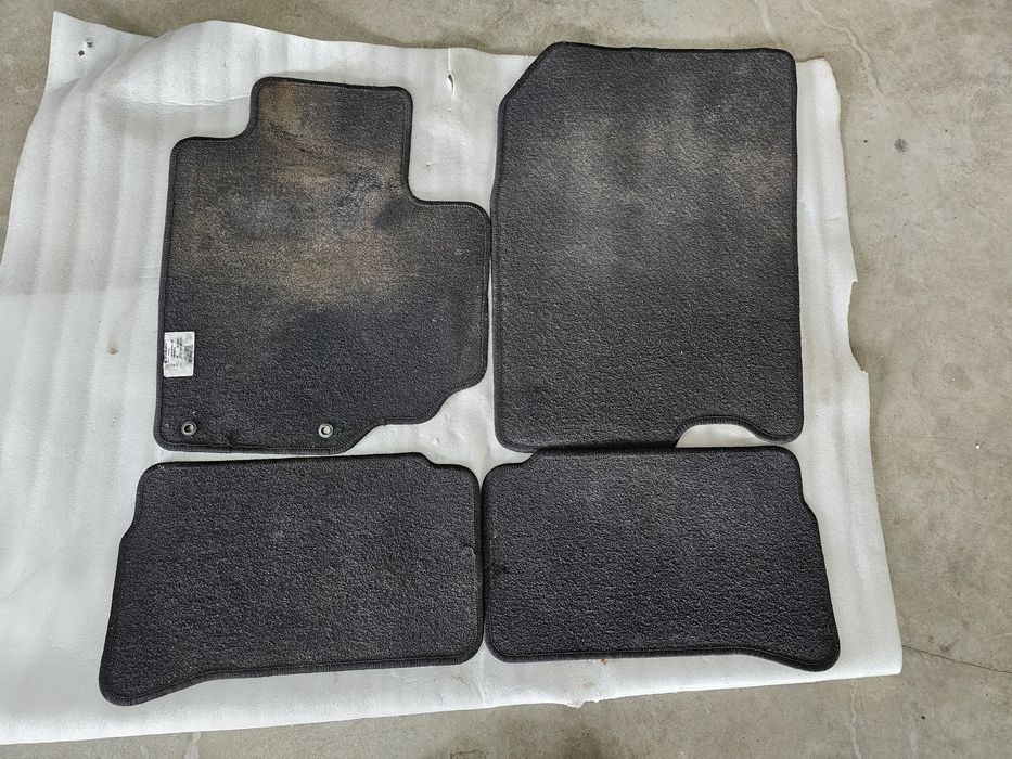 Presuri față/spate,  covorase mocheta originale Suzuki Vitara 2015-202