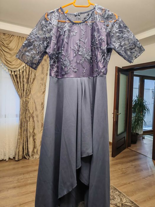 Îmbrăcămintea damă