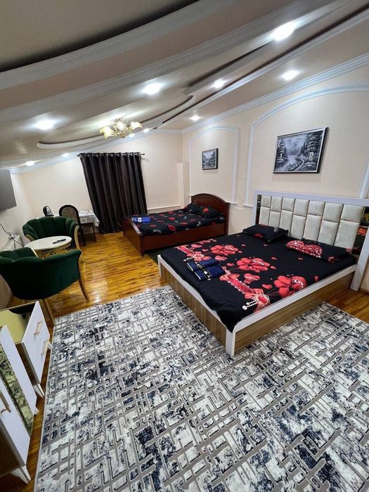 Mehmonhona Zaks Shart Emass