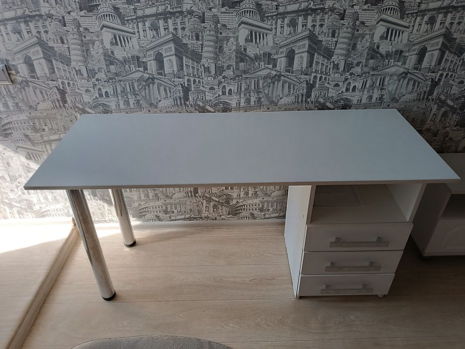 Продам набор подростковой мебели