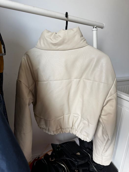 imitatie de piele bej