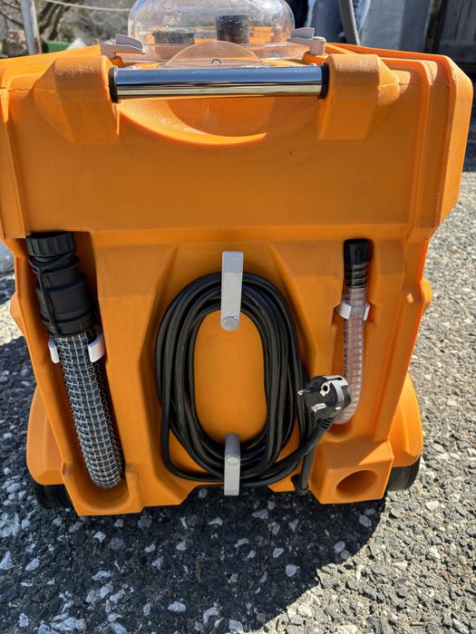 Екстрактор( за пране на автомобилни тапицерии, мокети