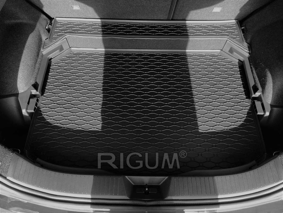 Гумени стелки или багажник NISSAN Qashqai от 2021-