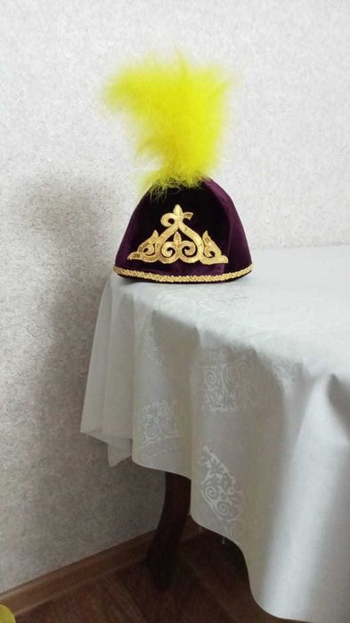 Продам платье в национальном стиле (казахском)