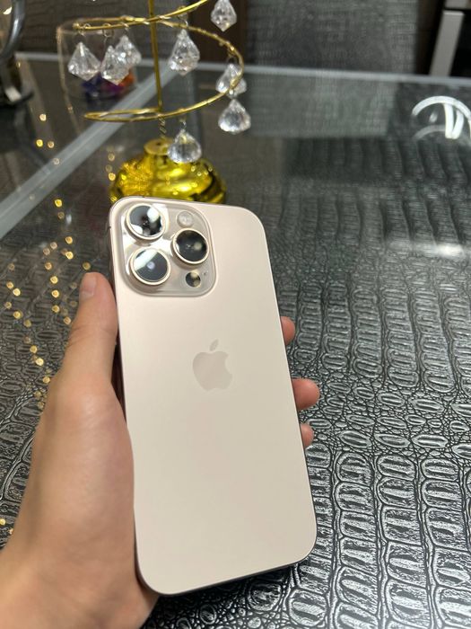 Iphone 16 pro 256 desert