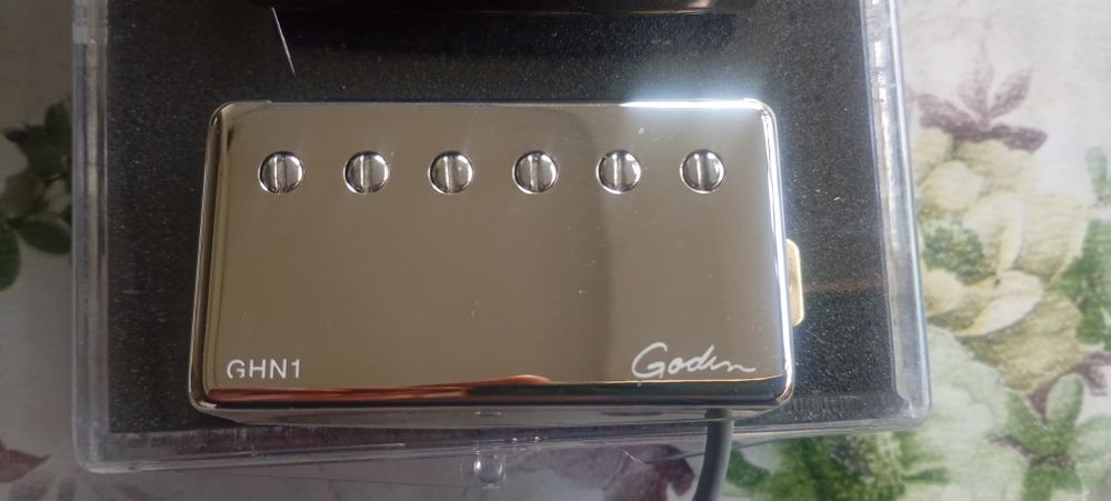 Godin Humbucker Set. Адаптери за китара.