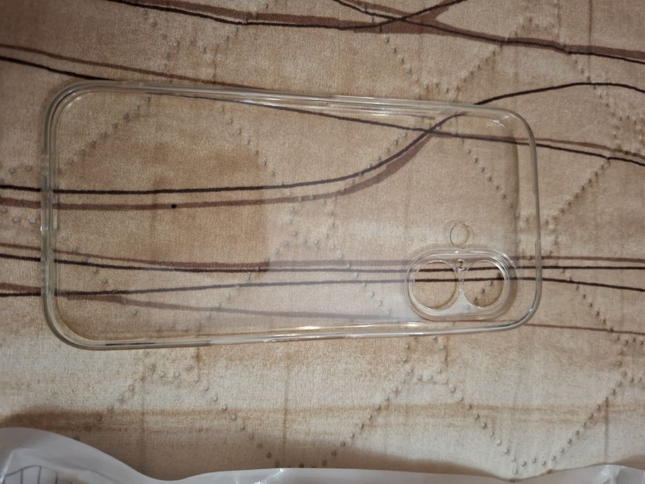 4 калъфа кейс гръбче Iphone 16 цена за  всичките заедно