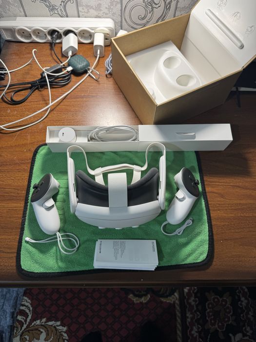 Meta quest 3 128 gb yengde 2 soat ishlagan