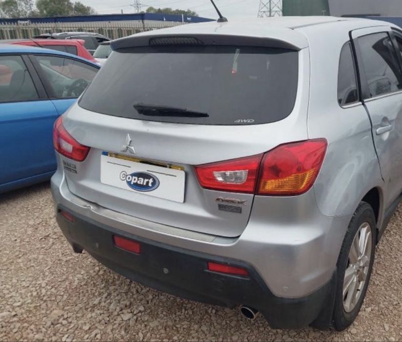 Dezmembrez Mitsubishi Asx 1.8d 4x4 150cp 4N13