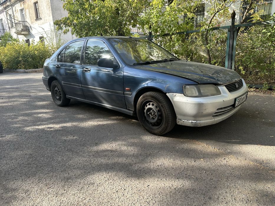 Продам Honda Civic 1997 МКПП синий