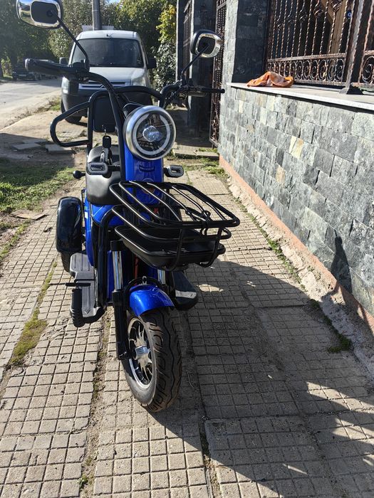 Електрическа триколка М3 двуместна