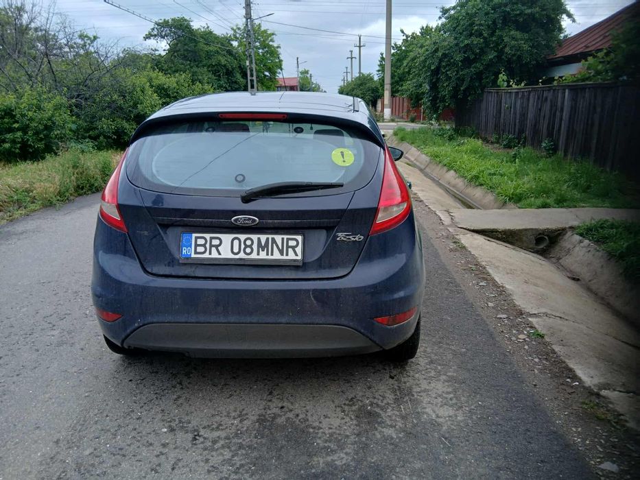 Vand schimb ford fiesta 2011  la masina sau schimbat urmatoarele