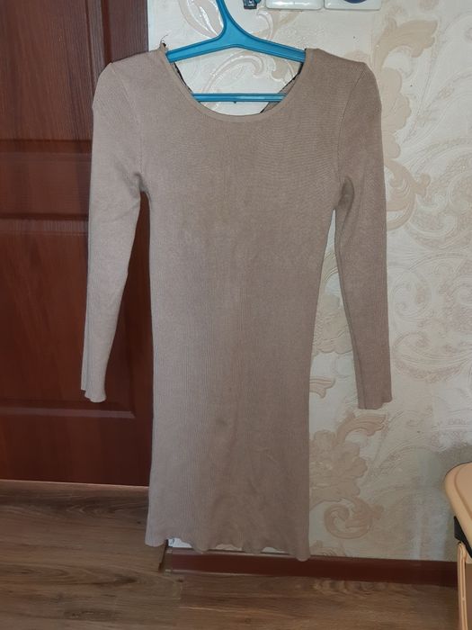 Женские платья б/у