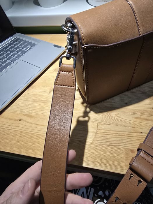 Продам сумочку кросс-боди