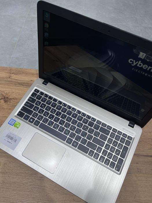 Офисный Ноутбук Asus X540U