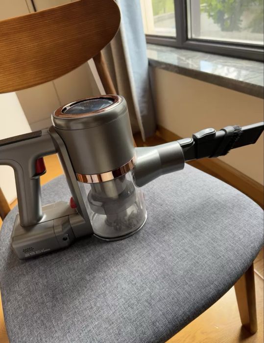 Пылесос новый электрический без праводной