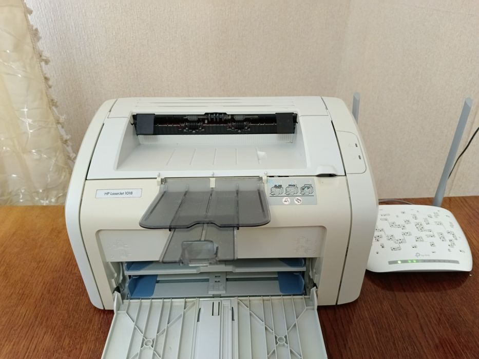 Принтер HP LaserJet 1018