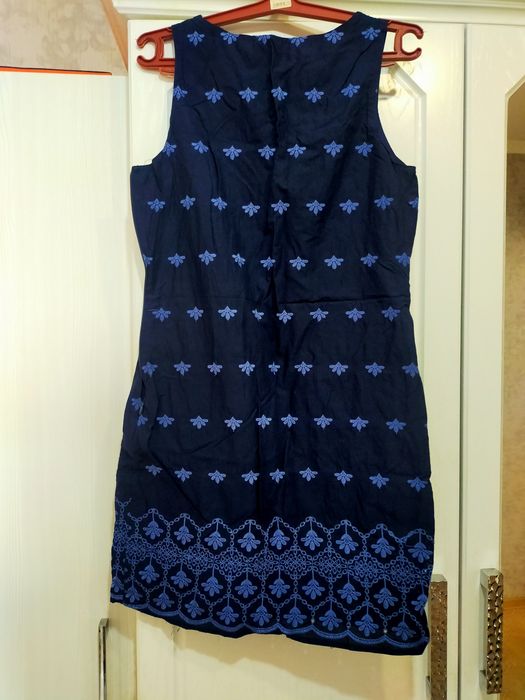 Продам хорошее платье