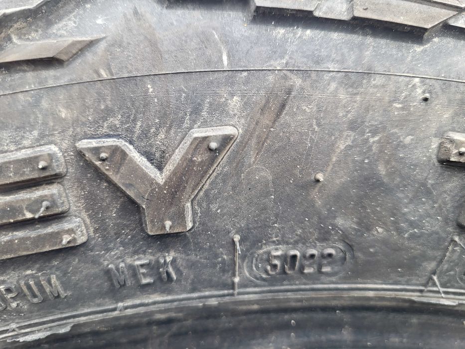 Гуми 265/50/20 Mickey Thompson dot 5022.