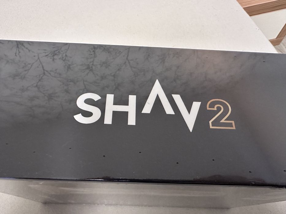 Aparat de ras Shav nou sigilat