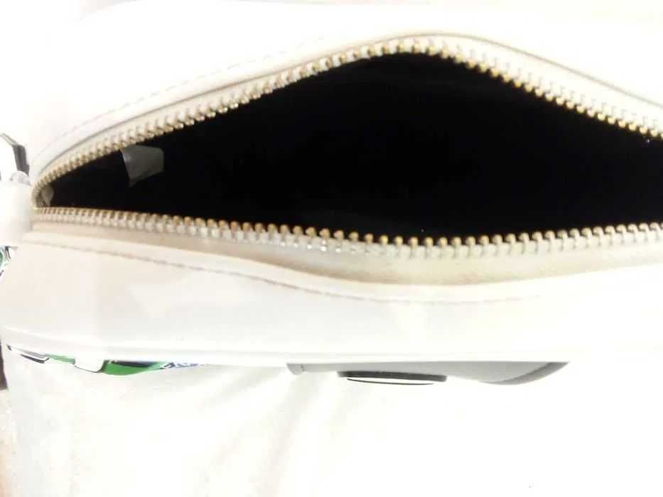 Чанта Карл Лагерфелд - 39.90 лева.