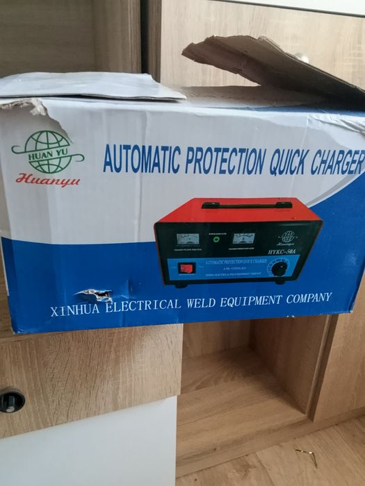 Зарядка для аккумулятора