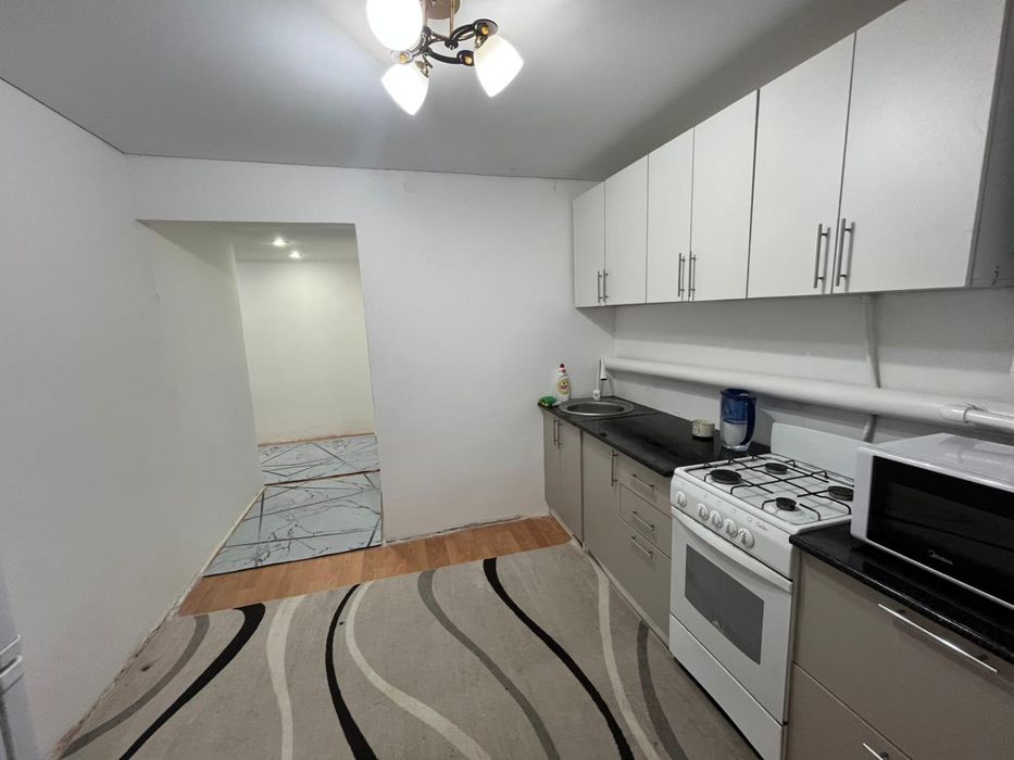 Продам 3-х комнатный квартиру.