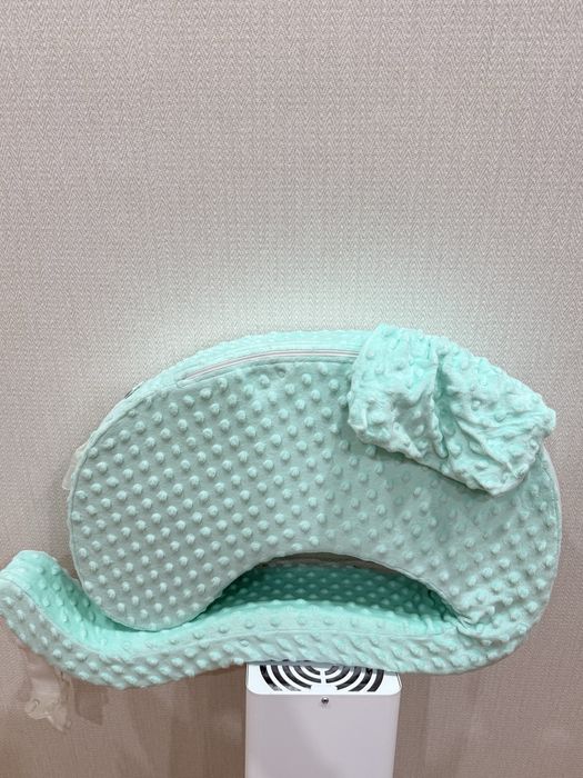 Подушка для кормления классная