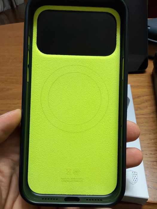 iPhone 17 pro max case