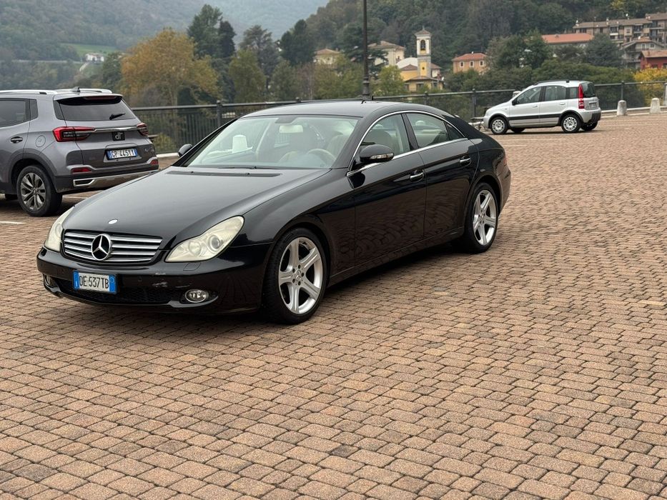 Mercedes cls 320