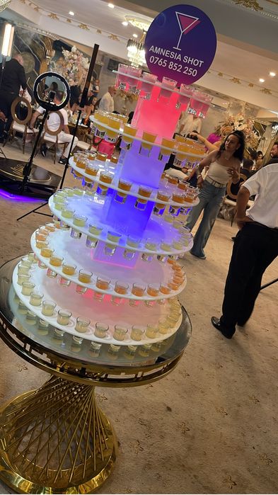 Cocktail bar & Tort de shoturi /Bar mobil  începând de la 3.000 RON