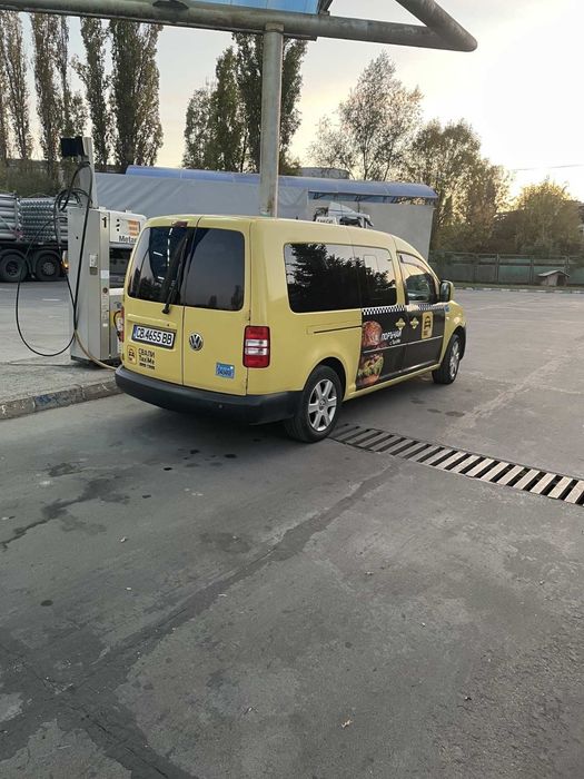 Кади макси 6+1 на метан
