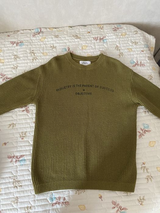 свитер ZARA вязаный