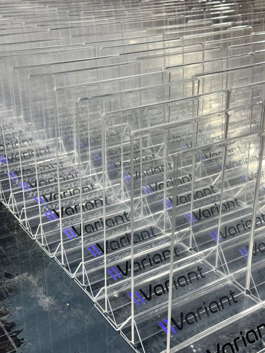 Акриловые брендированные подставки прямое производство