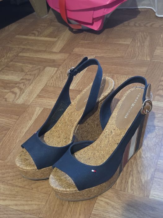 Босоножки Tommy Hilfiger 39 (38) размер
