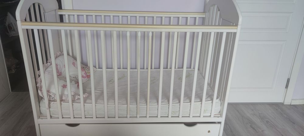 Детска кошара с матрак