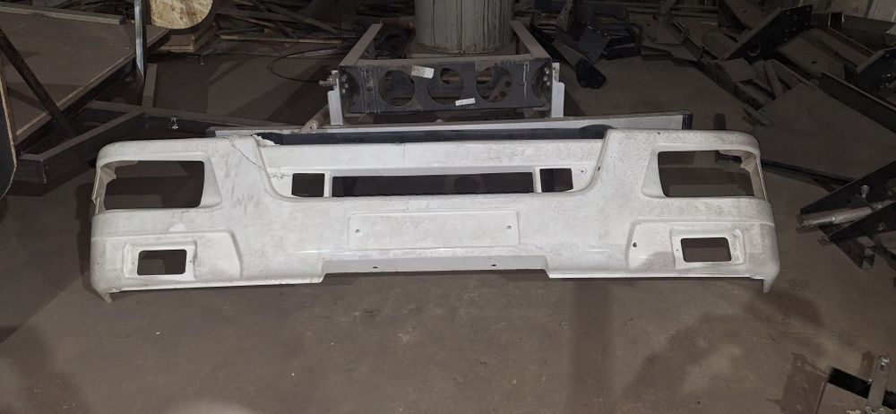 Продам бампер на камаз