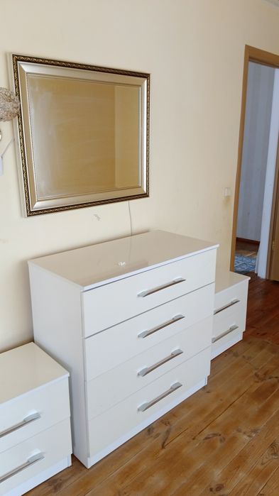 Кровать с тумбой