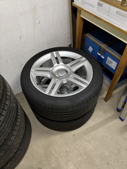 Jante Audi originale R17 + anvelope 235/45 R17 – set complet