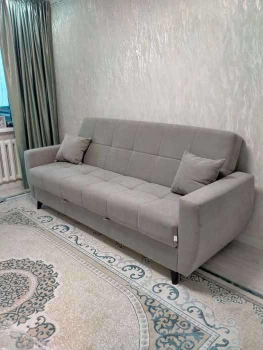 Срочно продается 3 х комната. 3 этаж