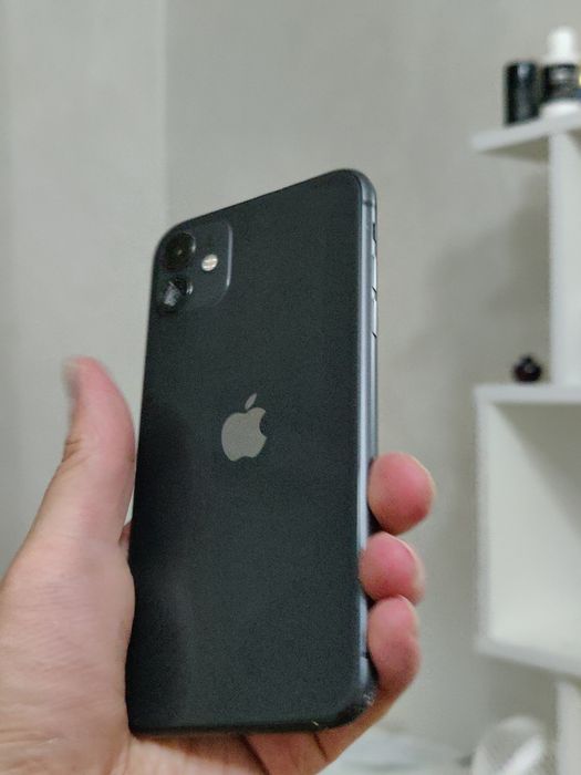 iPhone 11 64 black