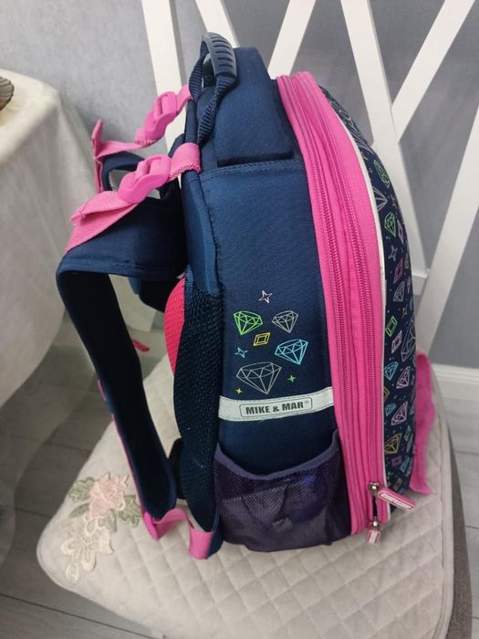 Продам школьный рюкзак