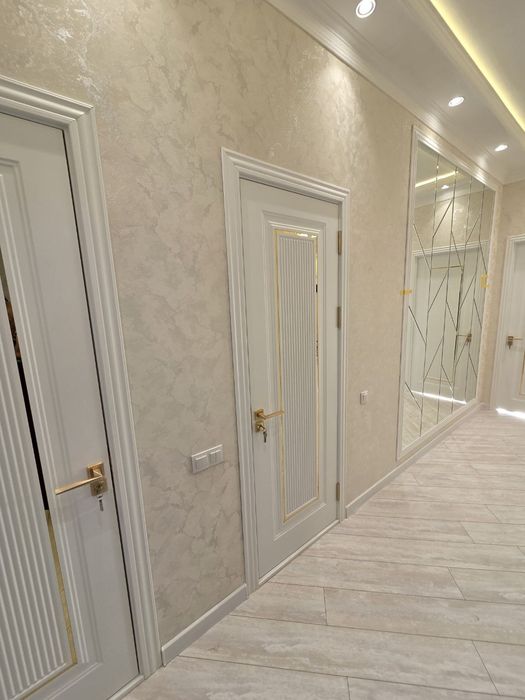 4 комнатная   квартира. М.Улугбек новостройка.