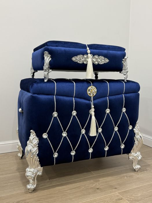 Набор сундуков и корзин сандык