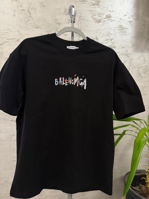 Tricou Balenciaga new model