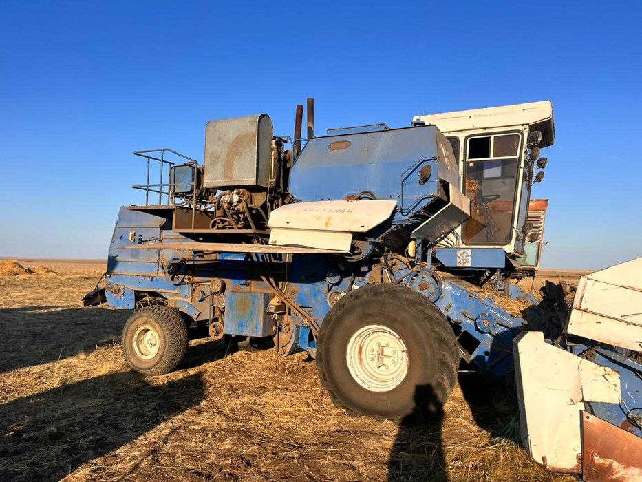 Продам комбайн Енисей 1200