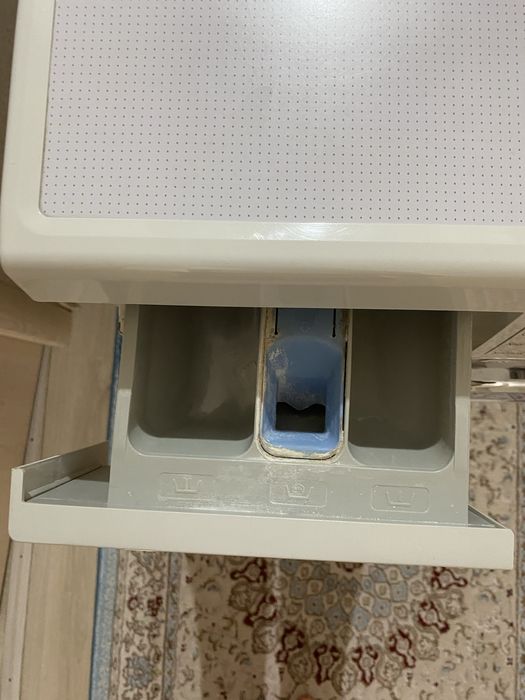 Продам стиральную машину LG